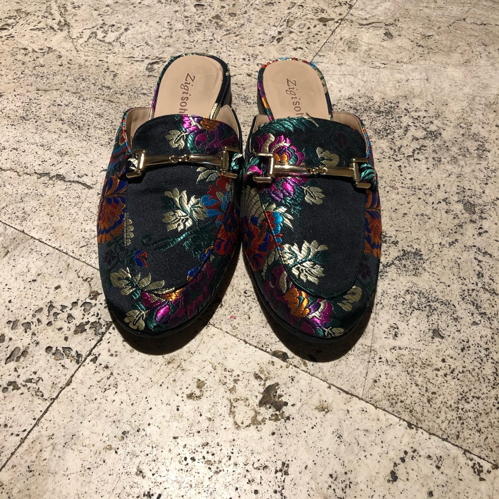 Embroidered mules